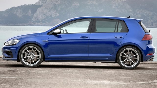 2020 Volkswagen Golf R  第2張相片