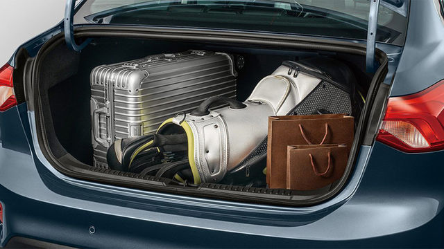2020 Ford Focus 4D EcoBoost 182時尚型  第9張相片