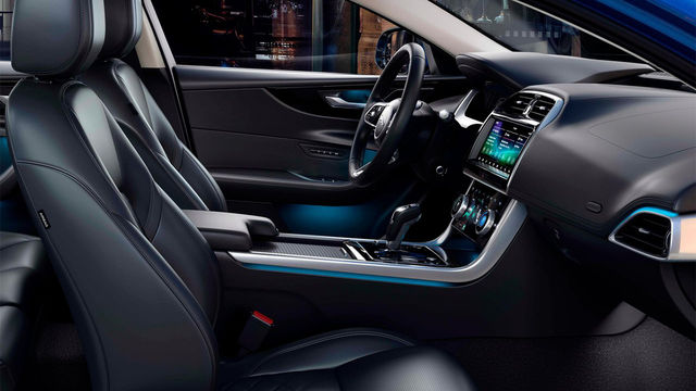 2020 Jaguar XE P250 R-Dynamic SE  第5張相片