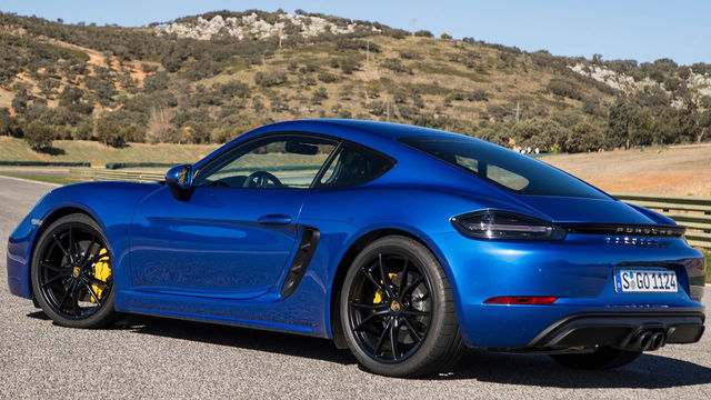 2020 Porsche Cayman GTS  第2張相片