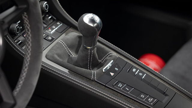 2020 Porsche Cayman GT4  第8張相片