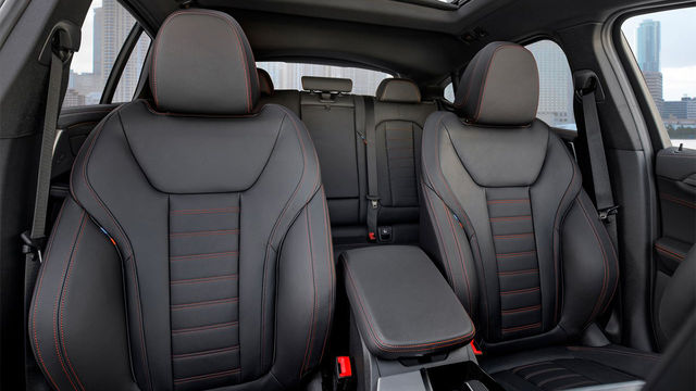 2020 BMW X4 M40i  第8張相片