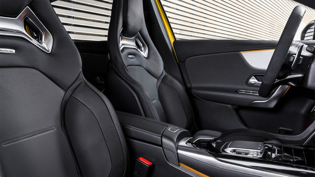 2020 M-Benz A-Class AMG A35 4MATIC  第9張相片