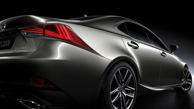 2020 Lexus IS 300 F Sport版  第2張相片