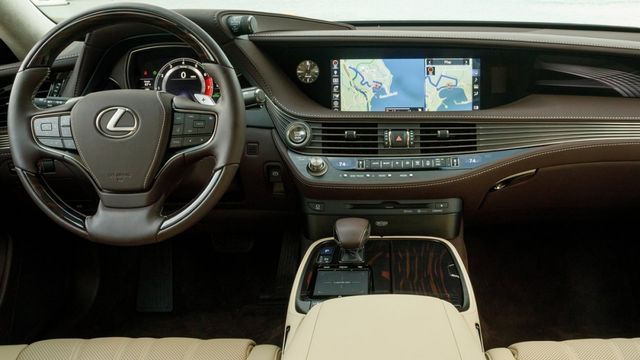 2020 Lexus LS 500頂級版  第7張相片