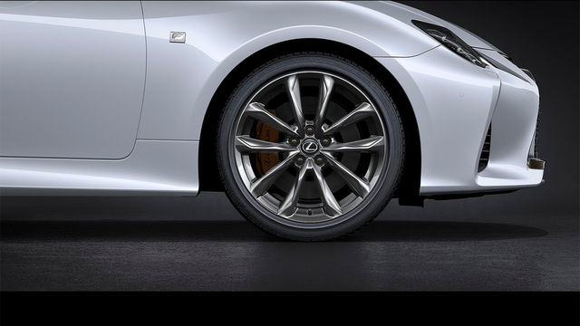 2020 Lexus RC 300 F Sport NAVI版  第4張相片