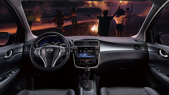 2020 Nissan Tiida 5D Turbo版  第6張相片