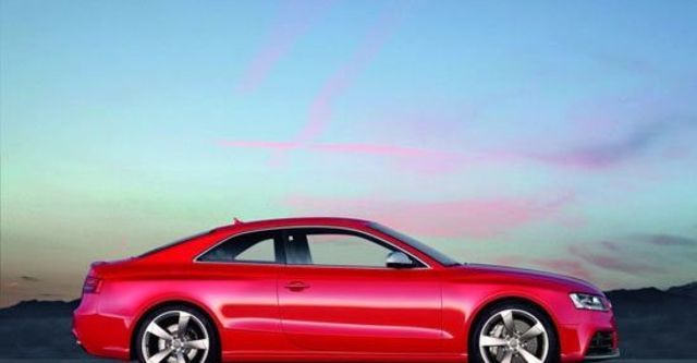2011 Audi A5 Coupe RS5  第4張相片