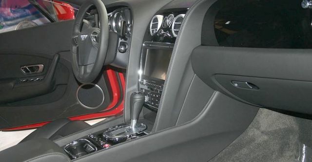 2014 Bentley Continental GT 4.0 V8  第6張相片