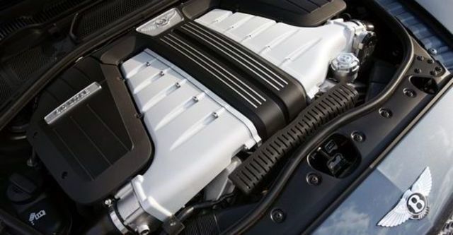 2011 Bentley Continental GT 6.0 W12 Coupe  第6張相片
