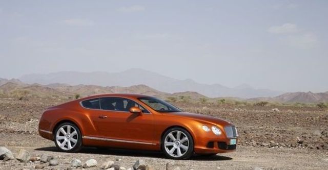 2011 Bentley Continental GT 6.0 W12 Coupe  第7張相片
