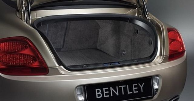 2010 Bentley Continental GT 6.0 W12  第10張相片