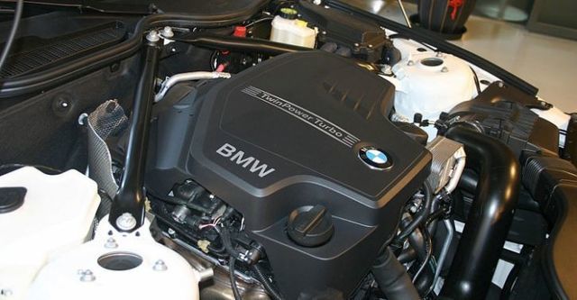 2014 BMW Z4 sDrive28i M Sport Package  第10張相片