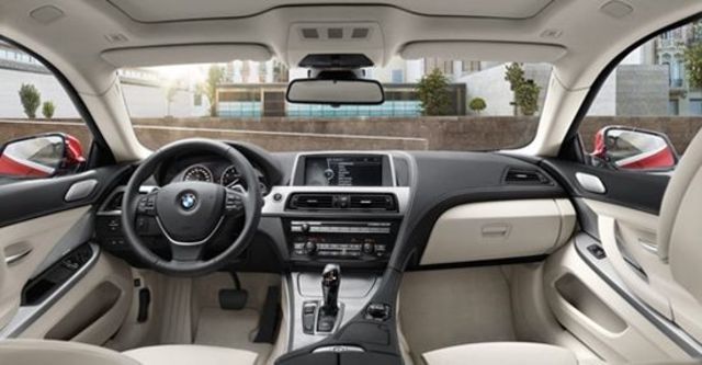 2013 BMW 6-Series Coupe 640i  第8張相片