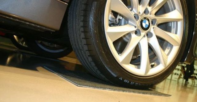 2012 BMW 3-Series Sedan 328i Luxury  第11張相片