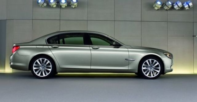 2012 BMW 7-Series 750Li  第5張相片