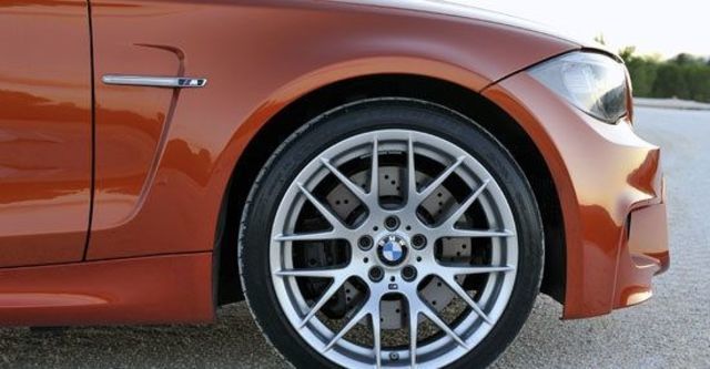 2011 BMW 1-Series Coupe 1M  第13張相片
