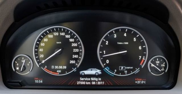 2011 BMW 5-Series GT 535i  第9張相片