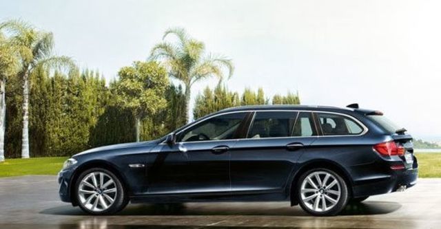 2011 BMW 5-Series Touring 528i  第7張相片