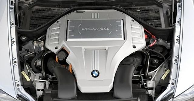 2011 BMW X6 ActiveHybrid  第9張相片