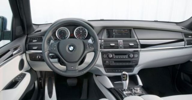 2010 BMW X5 M 4.4  第5張相片