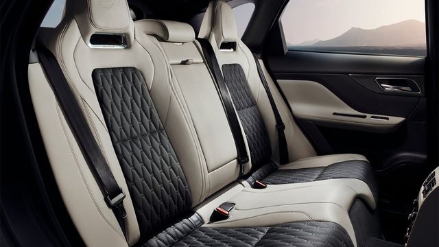 2020 Jaguar F-Pace SVR  第10張相片
