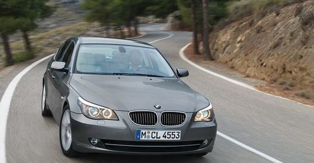 2009 BMW 5-Series 530i  第9張相片