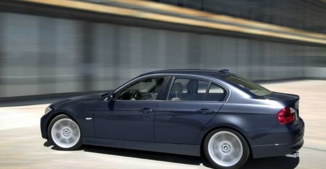 2008 BMW 3 Series Sedan 323i  第8張相片