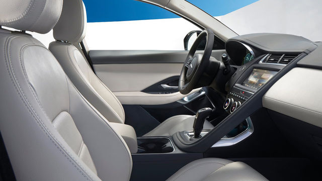 2020 Jaguar E-Pace P200 S  第8張相片