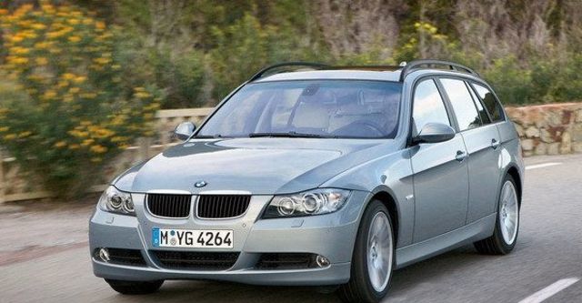 2008 BMW 3 Series Touring 335i  第2張相片