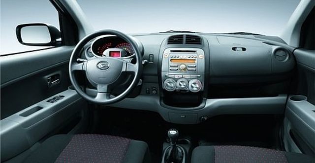 2010 Daihatsu Sirion 1.5 Sport影音版  第5張相片