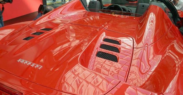 2015 Ferrari 458 Spider V8  第5張相片