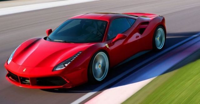 2015 Ferrari 488 GTB V8  第6張相片