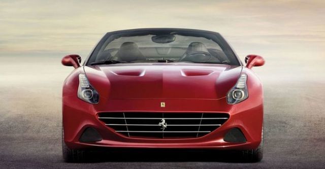 2015 Ferrari California T 3.8 V8  第2張相片