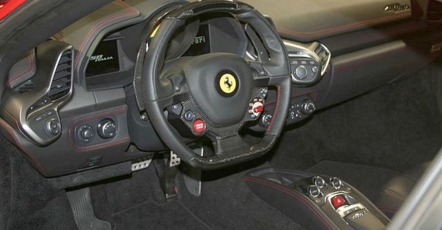 2014 Ferrari 458 Italia  第6張相片