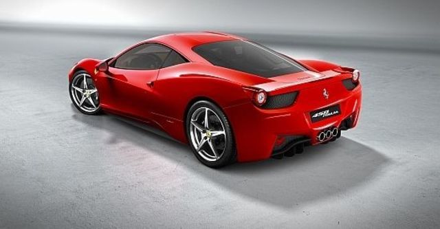 2012 Ferrari 458 Italia Coupe  第5張相片