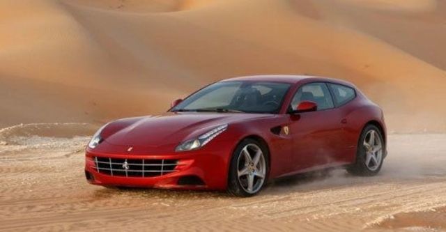 2012 Ferrari FF V12  第4張相片