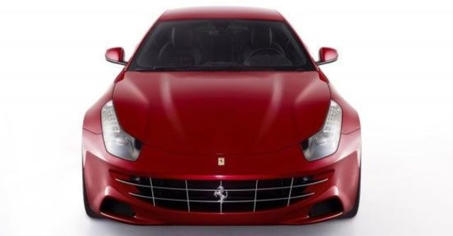 2012 Ferrari FF V12  第6張相片