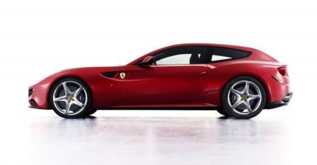 2012 Ferrari FF V12  第8張相片