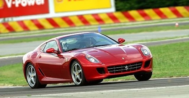 2010 Ferrari 599  GTB Fiorano HGTE  第5張相片
