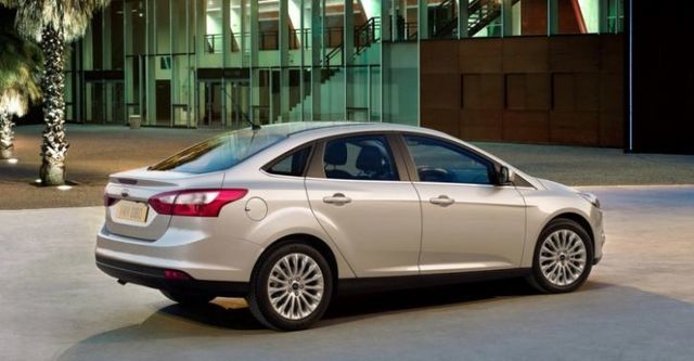2015 Ford Focus 4D 1.6汽油舒適型  第3張相片