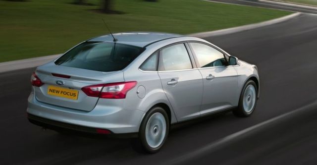 2015 Ford Focus 4D 2.0柴油時尚經典型  第2張相片