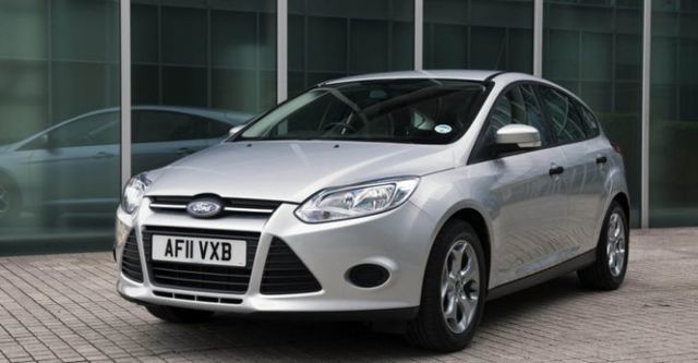 2015 Ford Focus 5D 1.6汽油時尚型  第5張相片