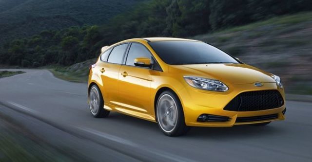 2015 Ford Focus 5D ST  第4張相片