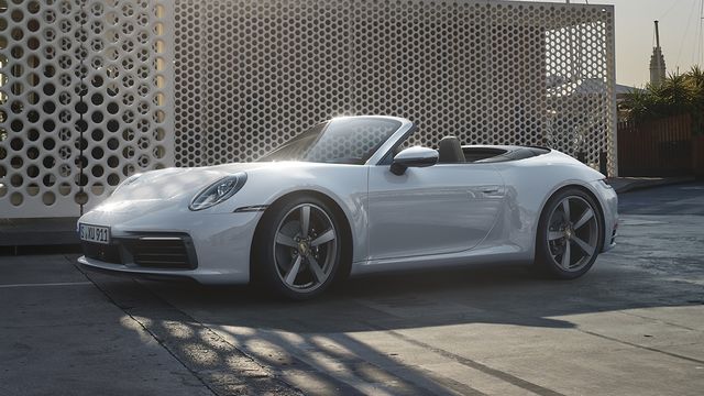 2020 Porsche 911 Carerra 4 Cabriolet  第1張相片
