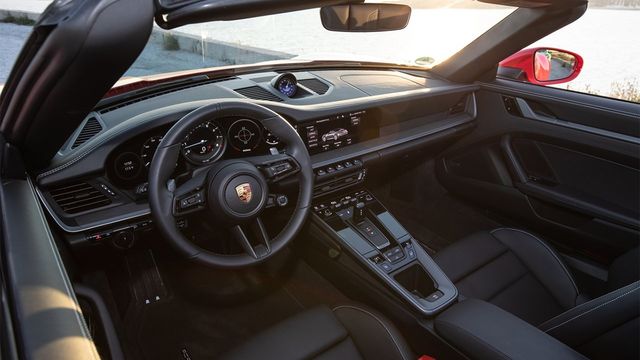 2020 Porsche 911 Carerra 4 S Cabriolet  第7張相片