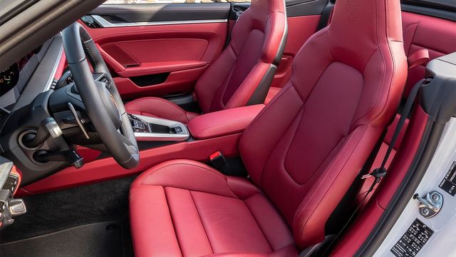 2020 Porsche 911 Carerra 4 S Cabriolet  第8張相片
