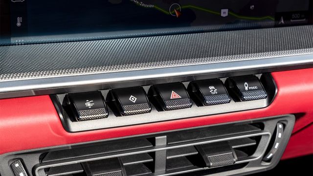2020 Porsche 911 Carerra 4 S Cabriolet  第10張相片