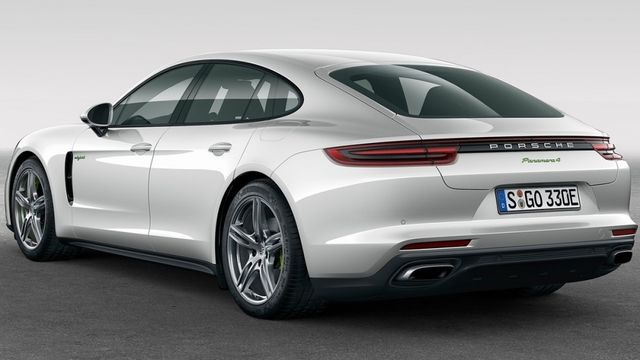 2020 Porsche Panamera 4 E-Hybrid  第2張相片