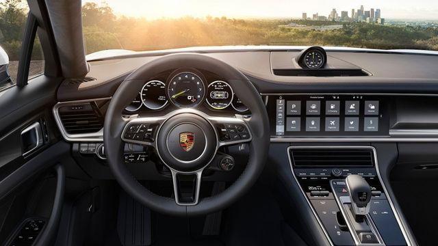 2020 Porsche Panamera 4 S  第10張相片